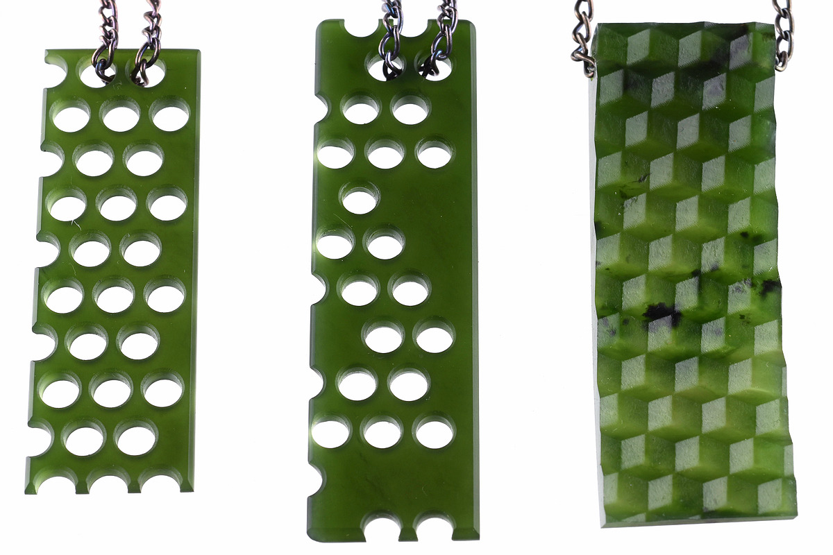 Jack Vogelesang, pounamu pendant